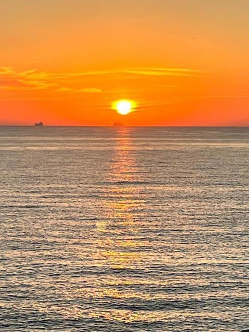 شقة Super Mar Azul En سالو المظهر الخارجي الصورة